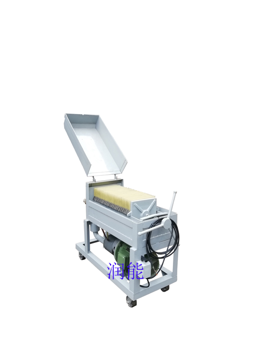 LY-150壓力式板框濾油機牽手吉林大唐遼源發電廠